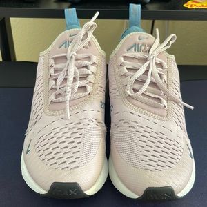 Nike women’s air max 270’s